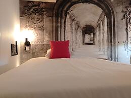Arl Hotel