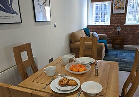 Central Nottingham Gem - Luxurious 2-bed Apartment