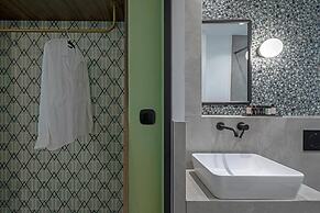 Acro Urban Suites
