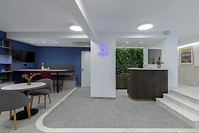 Acro Urban Suites