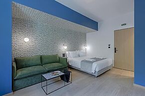 Acro Urban Suites