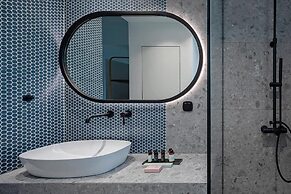 Acro Urban Suites