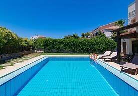 Ekklisies Tria Large Private Pool A C Wifi - 2090