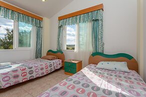 Villa Iliada Large Private Pool Walk to Beach A C Wifi Car Not Require