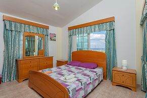 Villa Iliada Large Private Pool Walk to Beach A C Wifi Car Not Require