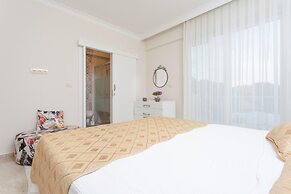 Villa Mina Large Private Pool A C Wifi Car Not Required Eco-friendly -