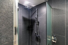 Eastern Hotel Jeju