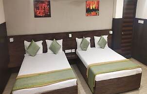Hotel Grand Gaayatris