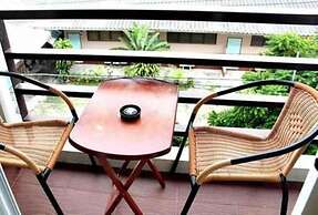 Be Rich Hotel