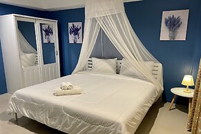 Be Rich Hotel