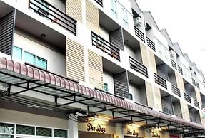 Be Rich Hotel