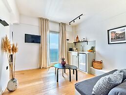 Magoo Suites