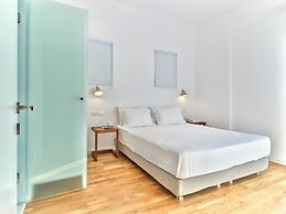 Magoo Suites