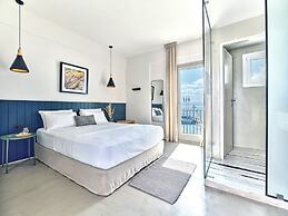 Magoo Suites