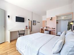 Magoo Suites