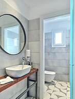 Magoo Suites