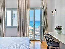 Magoo Suites