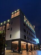 Weifeng Boutique Business Hotel