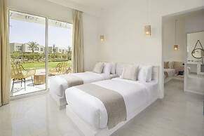 Tanoak Resort