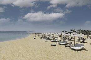 Tanoak Resort