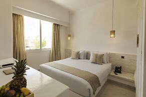 Tanoak Resort