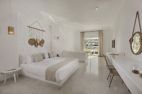 Tanoak Resort