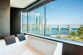 AG405 Hotel