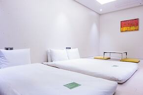 AG405 Hotel