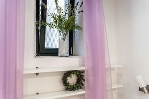 Lavender Room