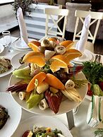 Gabrielle International Hotel