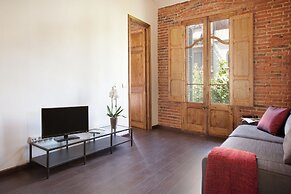 Beautiful Eixample Flat for Families