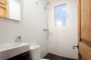 Beautiful Eixample Flat for Families