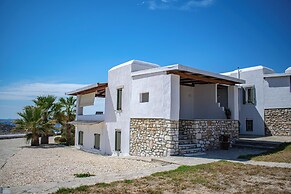 Holiday Sunset Villa Above the Beach
