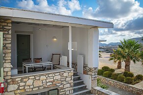 Holiday Sunset Villa Above the Beach