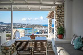 Holiday Sunset Villa Above the Beach