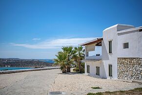 Holiday Sunset Villa Above the Beach