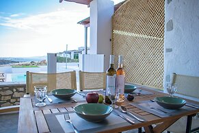 Holiday Sunset Villa Above the Beach