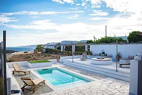 Holiday Sunset Villa Above the Beach