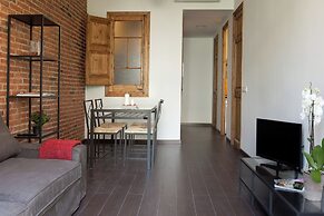 Comfortable Family Apartment With Balcony