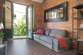 Comfortable Family Apartment With Balcony