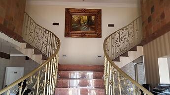 Savoy Lodge - Standard Double Room 6