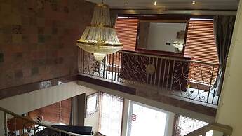 Savoy Lodge - Standard Double Room 6