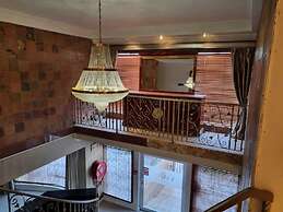 Savoy Lodge - Standard Double Room 7