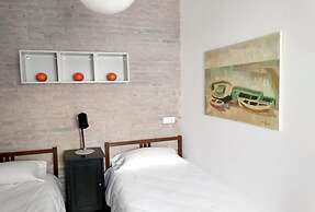 Barceloneta Apartment With Balcony