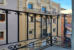 Barceloneta Apartment With Balcony