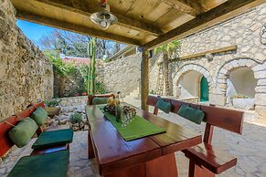 Villa Romantic