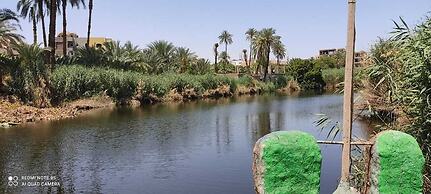 Luxor Old Nile Hotel