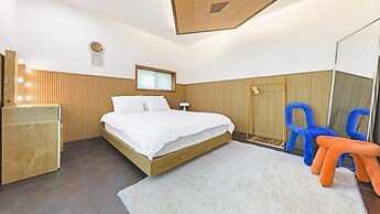 Gapyeong Rondavill Pension