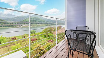 Gapyeong Rowa River View Pension