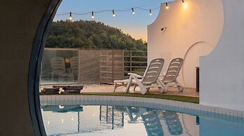 Namhae Pumda Pool Villa Pension